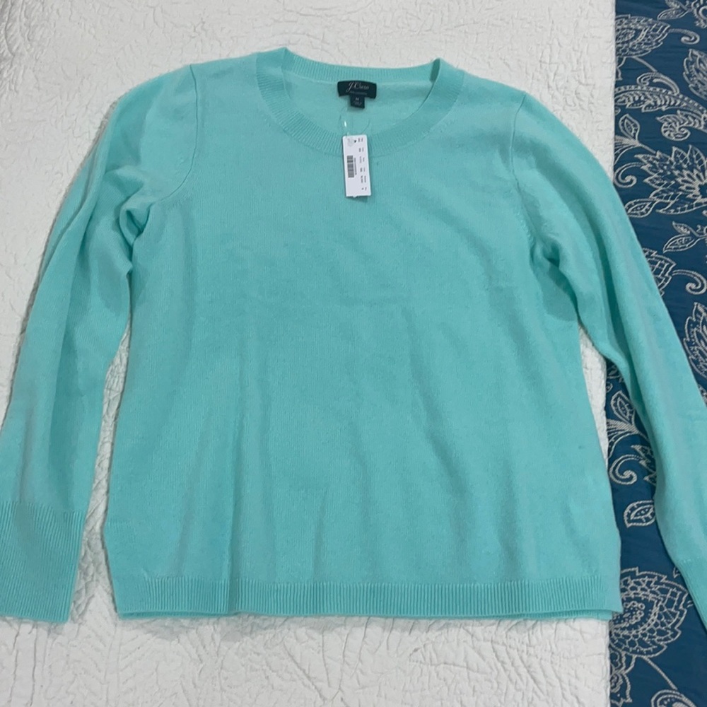J CREW Cashmere Sweater Size Medium